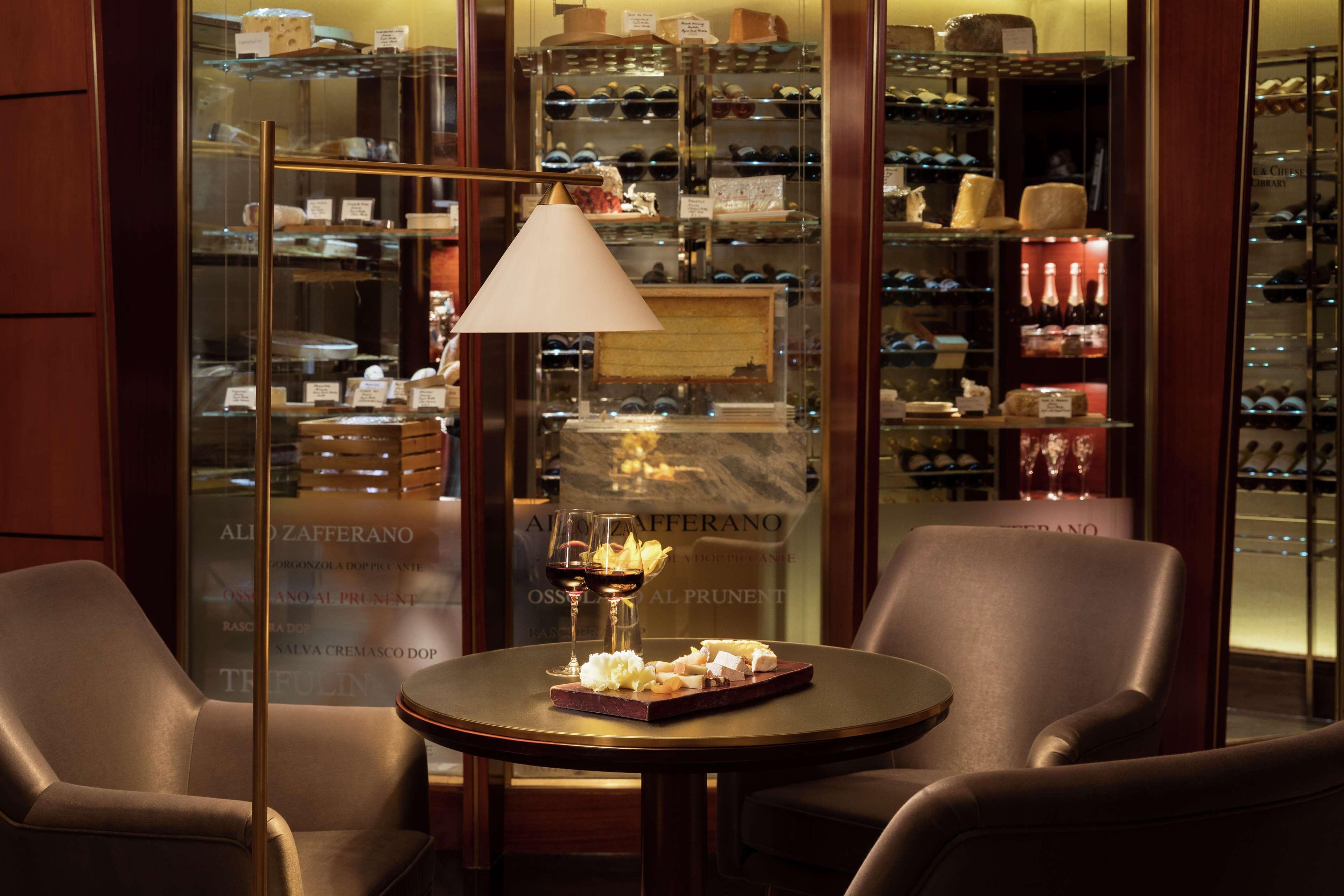 Conrad Hong Kong Hotel Kültér fotó